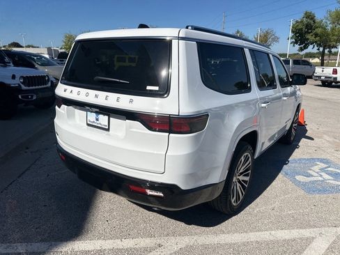 New 2025 Jeep Wagoneer Series II image 31