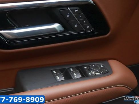 Used 2026 Chevrolet Tahoe High Country w/ Sun And Tow Package AWD/4WD image 11