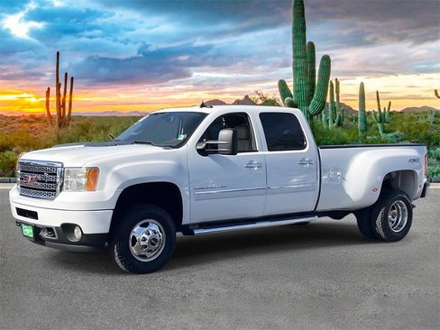 Used 2013 GMC Sierra 3500 Denali image 7