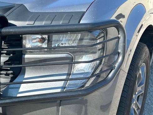 Used 2025 Ford Maverick XLT w/ XLT Luxury Package AWD/4WD image 9