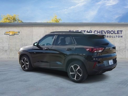 Used 2021 Chevrolet TrailBlazer RS w/ Sun and Liftgate Package image 6