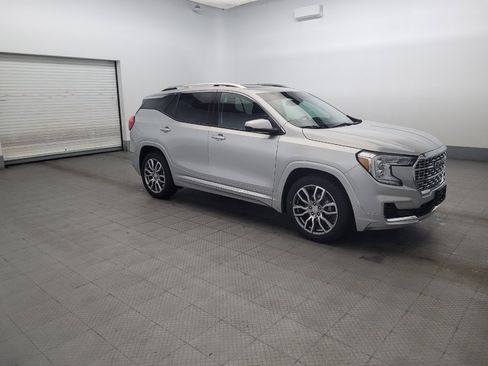 Used 2022 GMC Terrain Denali AWD/4WD image 11
