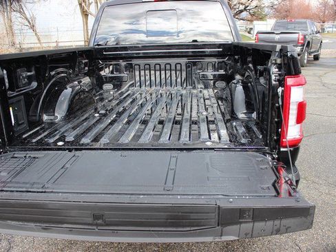 Used 2023 Ford F150 Platinum w/ FX4 Off-Road Package image 15