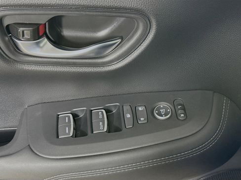 Certified 2026 Honda HR-V EX-L image 20