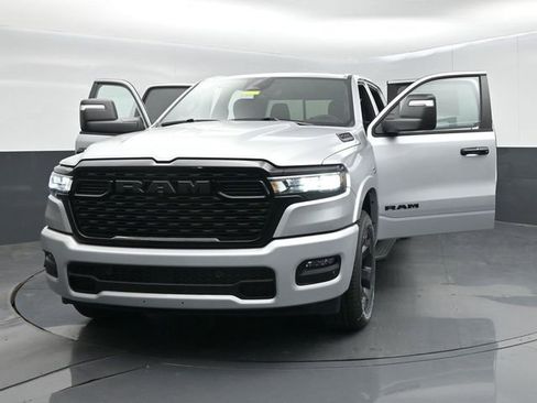 New 2026 RAM 1500 4x4 Crew Cab image 58