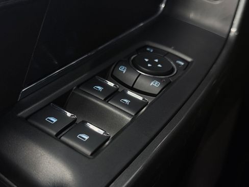 Used 2025 Ford F150 Platinum w/ FX4 Off-Road Package image 50