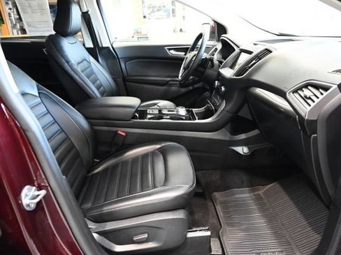Used 2020 Ford Edge SEL w/ Convenience Package AWD/4WD image 10