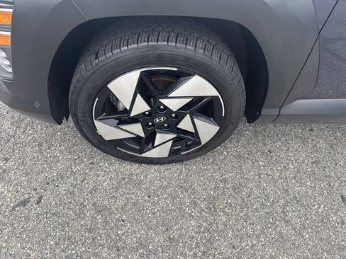 Certified 2024 Hyundai Kona Limited AWD/4WD image 12