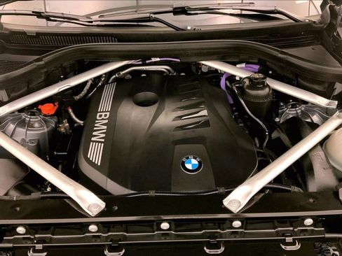 Certified 2026 BMW X5 xDrive40i AWD/4WD image 9