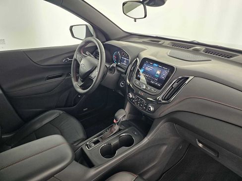 Used 2024 Chevrolet Equinox RS w/ RS Leather Package FWD image 11