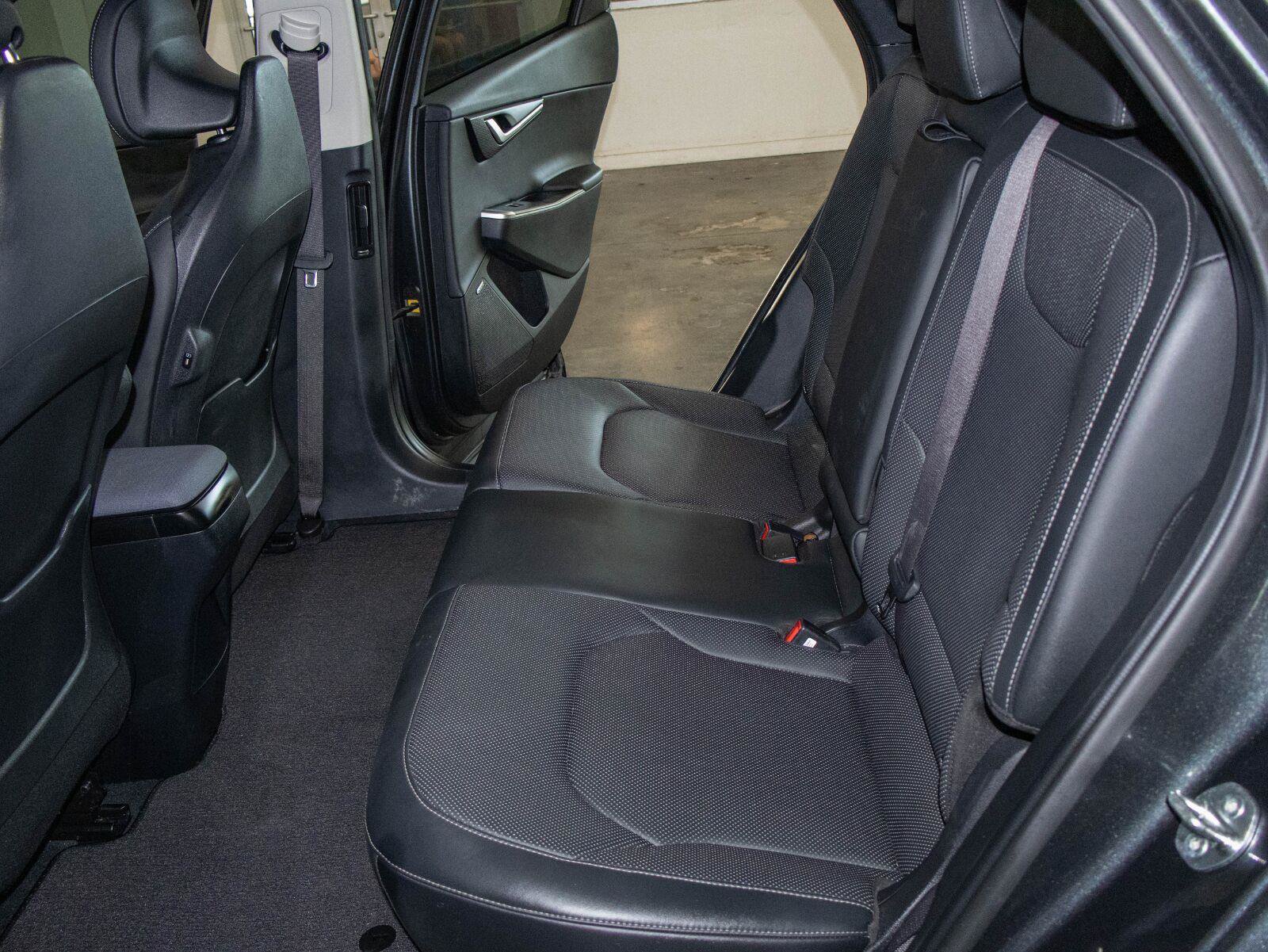 Used 2024 Kia EV6 Wind w/ Wind Technology Package RWD image 14