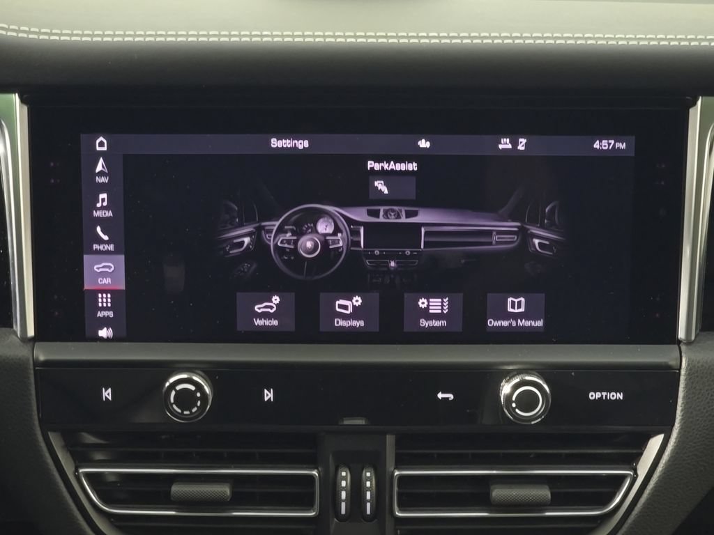 Certified 2023 Porsche Macan S AWD/4WD image 20