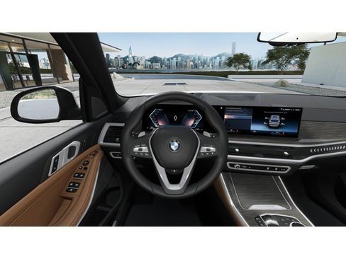 New 2026 BMW X5 sDrive40i w/ Premium Package image 13