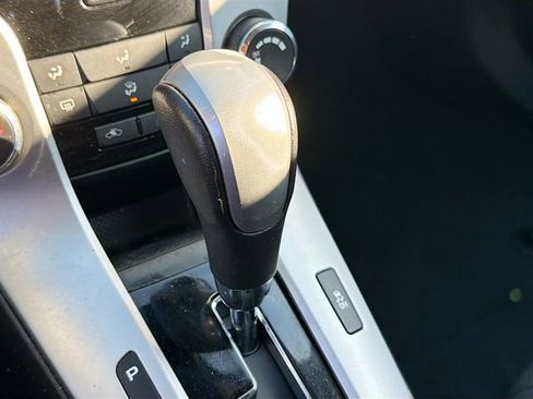 Used 2012 Chevrolet Cruze LT image 15