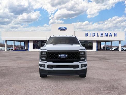 New 2026 Ford F250 XL w/ STX Appearance Package AWD/4WD image 8