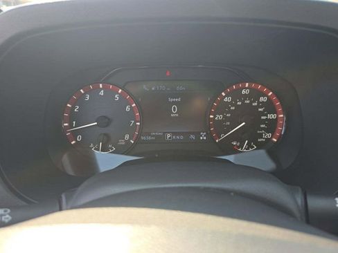 Used 2026 Nissan Frontier PRO-4X AWD/4WD image 6