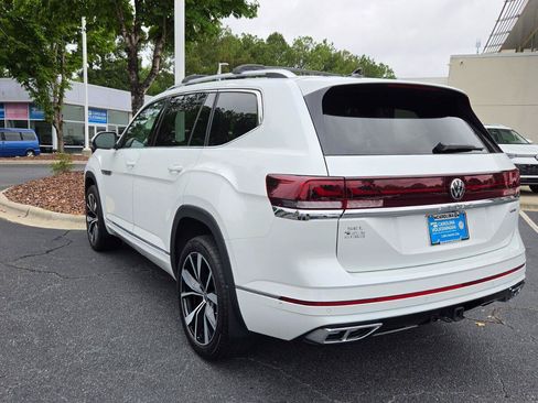 Used 2024 Volkswagen Atlas SEL Premium R-Line AWD/4WD image 3