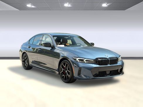 New 2026 BMW 330i xDrive Sedan w/ M Sport Package AWD/4WD image 7
