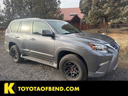 Used 2019 Lexus GX 460 image 1