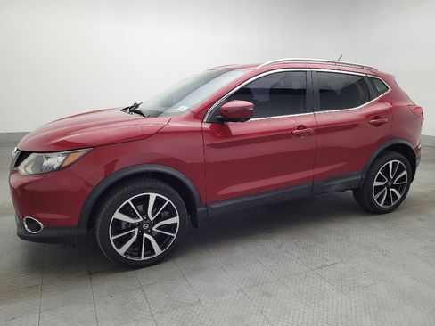 Used 2017 Nissan Rogue Sport SL FWD image 2