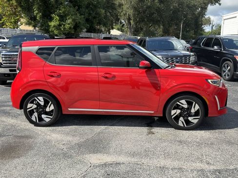 Certified 2025 Kia Soul GT-Line w/ GT-Line Technology Package FWD image 4