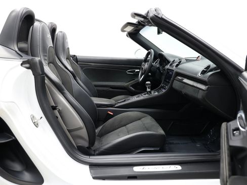 Used 2021 Porsche 718 Boxster GTS image 48