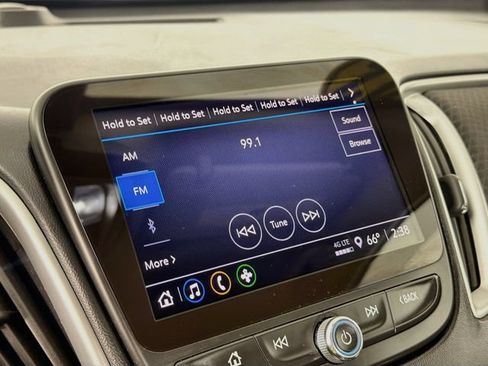 Used 2022 Chevrolet Malibu LS FWD image 14
