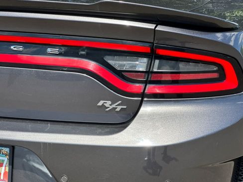 Used 2019 Dodge Charger R/T w/ Driver Confidence Group RWD image 25