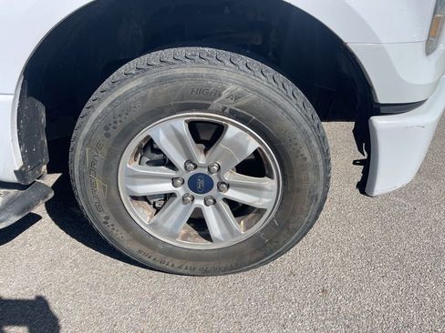 Used 2015 Ford F150 XL w/ Equipment Group 101A Mid image 11