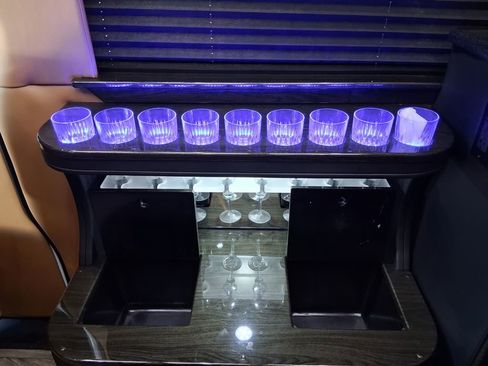 Used 2023 Mercedes-Benz Sprinter 3500 image 29