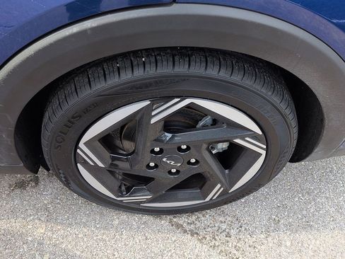 Used 2025 Kia K4 EX image 10