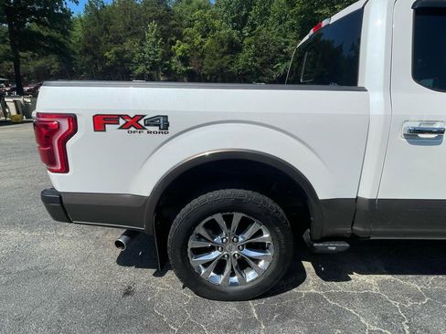 Used 2017 Ford F150 King Ranch w/ Equipment Group 601A Luxury AWD/4WD image 9