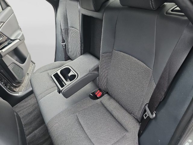 Used 2025 Toyota bZ4X FWD image 16