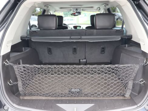 Used 2011 GMC Terrain SLT w/ LPO, Protection Package AWD/4WD image 17