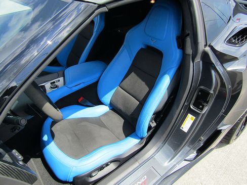 Used 2017 Chevrolet Corvette Grand Sport RWD image 9