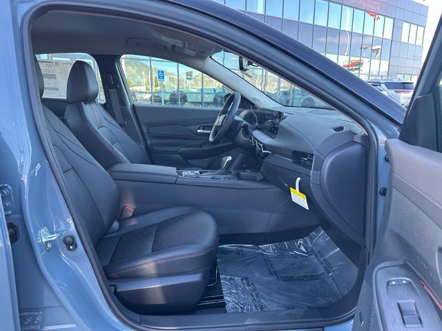 New 2026 Nissan Sentra SR w/ SR Premium Package FWD image 15