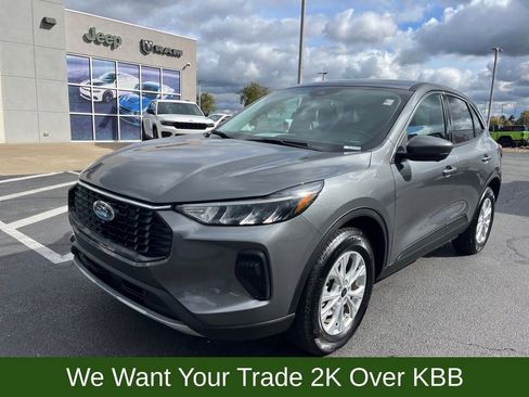 Used 2023 Ford Escape Active w/ Tech Pack #2 image 7