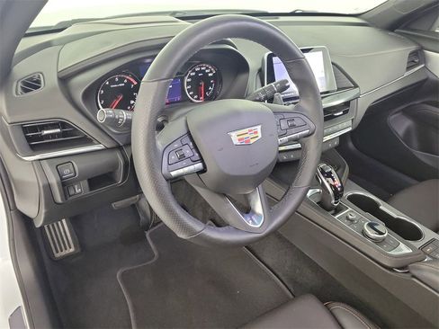 Used 2020 Cadillac CT4 V w/ Climate Package image 17