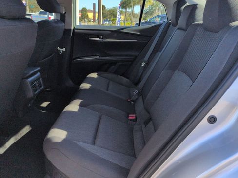 Used 2025 Toyota Camry LE image 13