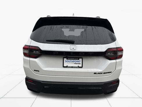 New 2026 Honda Pilot Black Edition image 7