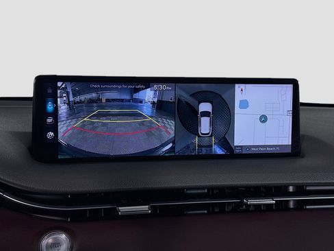 Used 2023 Genesis GV70 2.5T w/ Advanced Package image 19