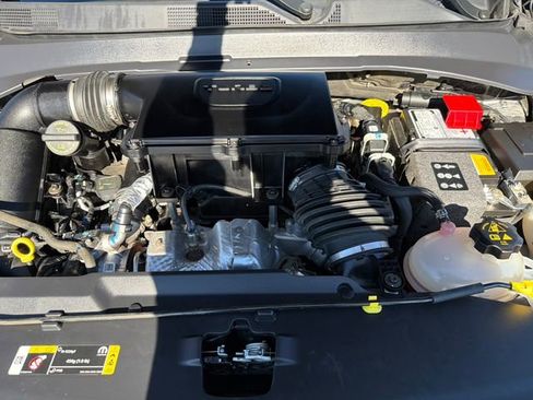 Used 2024 Jeep Compass Limited image 26