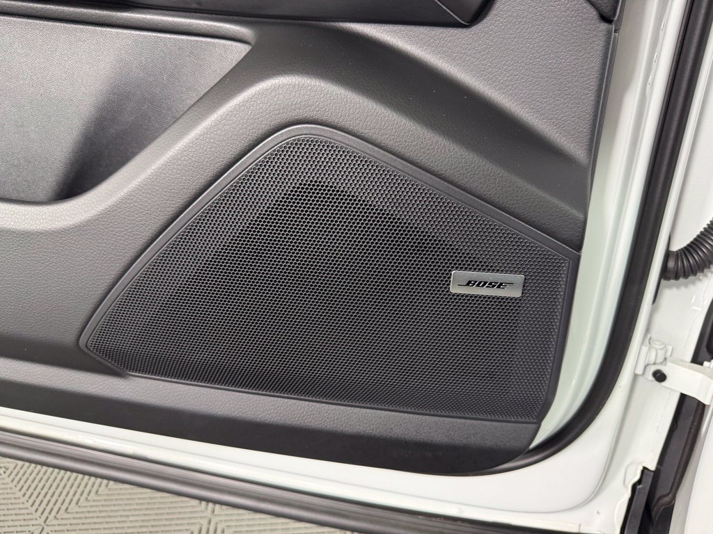 Certified 2026 Porsche Cayenne E-Hybrid AWD/4WD image 19