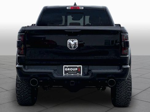 Used 2022 RAM 1500 Laramie w/ Sport Appearance Package AWD/4WD image 5