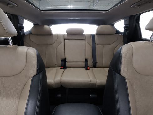 Used 2020 Hyundai Santa Fe Limited FWD image 15