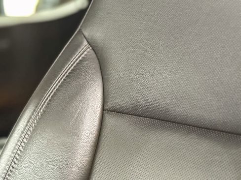 Used 2019 GMC Sierra 1500 SLT w/ SLT Premium Plus Package RWD image 25