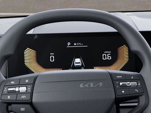 Used 2026 Kia Sportage LX image 14