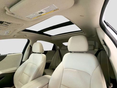 Certified 2024 Chevrolet Malibu LT image 21