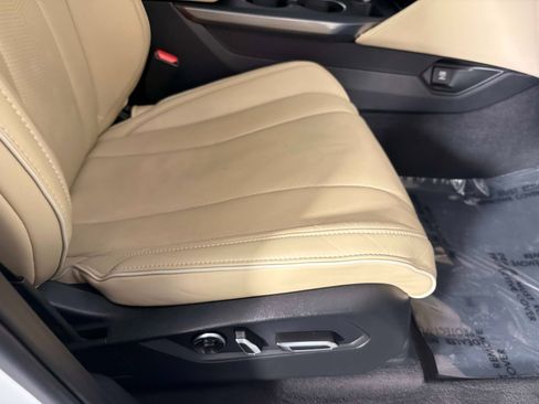 Used 2022 Acura MDX SH-AWD w/ Advance Package image 23