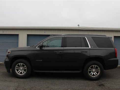 Used 2018 Chevrolet Tahoe LT AWD/4WD image 9